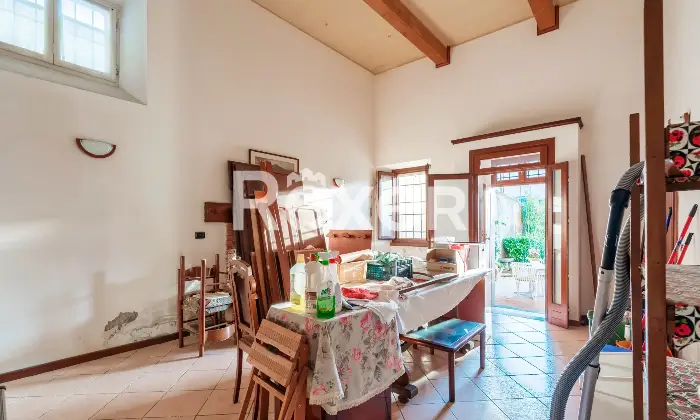 Rexer-Adro-Appartamento-su-due-livelli-Altro