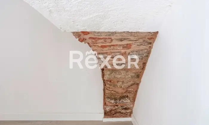 Rexer-Adro-Appartamento-su-due-livelli-Altro