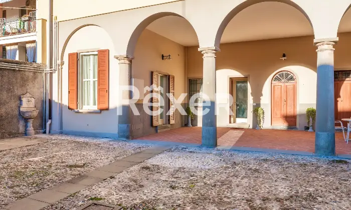 Rexer-Adro-Quadrilocale-ristrutturato-in-Palazzo-Storico-Altro