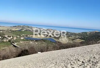 Rexer-Atri-Villa-indipendente-con-panorama-mare-e-monti-da-completare-Altro