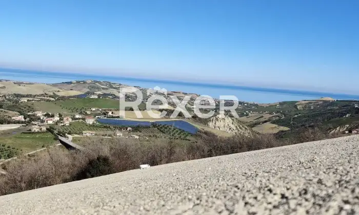 Rexer-Atri-Villa-indipendente-con-panorama-mare-e-monti-da-completare-Altro