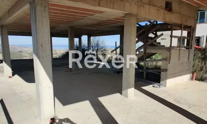 Rexer-Atri-Villa-indipendente-con-panorama-mare-e-monti-da-completare-Altro