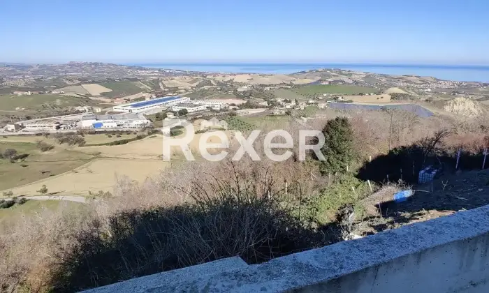 Rexer-Atri-Villa-indipendente-con-panorama-mare-e-monti-da-completare-Altro