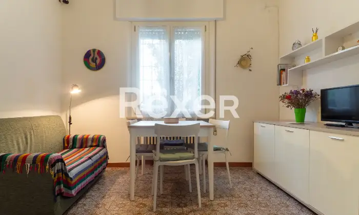 Rexer-Ferrara-Porzione-di-bifamiliare-con-ingresso-indipendente-Altro