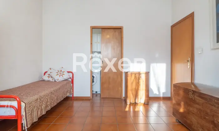 Rexer-Ferrara-Porzione-di-bifamiliare-con-ingresso-indipendente-Altro