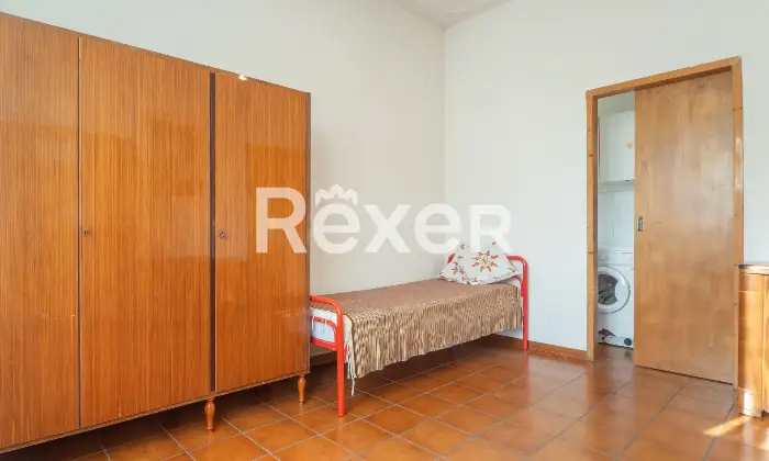 Rexer-Ferrara-Porzione-di-bifamiliare-con-ingresso-indipendente-Altro