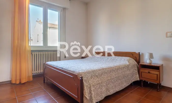 Rexer-Ferrara-Porzione-di-bifamiliare-con-ingresso-indipendente-Altro