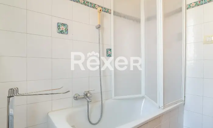 Rexer-Ferrara-Porzione-di-bifamiliare-con-ingresso-indipendente-Altro