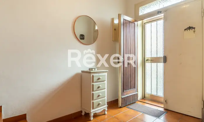 Rexer-Ferrara-Porzione-di-bifamiliare-con-ingresso-indipendente-Altro