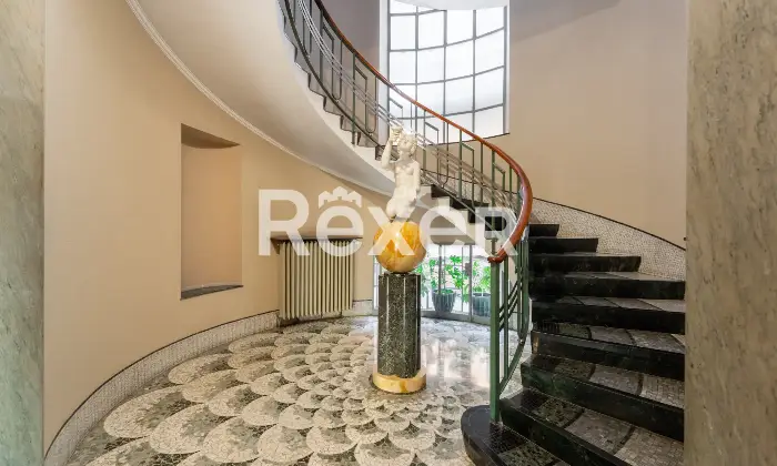 Rexer-Milano-Eleganza-Storica-e-Potenziale-Moderno-a-Due-Passi-da-Corso-Buenos-Aires-Altro