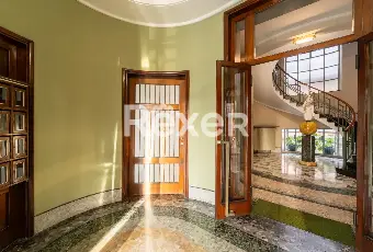 Rexer-Milano-Eleganza-Storica-e-Potenziale-Moderno-a-Due-Passi-da-Corso-Buenos-Aires-Altro