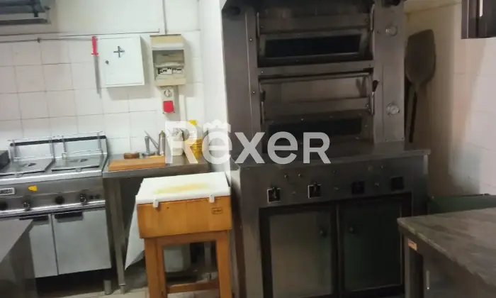 Rexer-Genzano-di-Lucania-Locale-commerciale-di-mq-ex-pizzeria-arredato-in-buono-stato-Altro