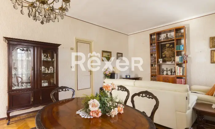 Rexer-Rosta-Casa-indipendente-con-giardino-privato-Altro