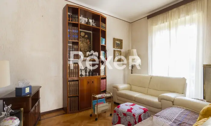 Rexer-Rosta-Casa-indipendente-con-giardino-privato-Altro