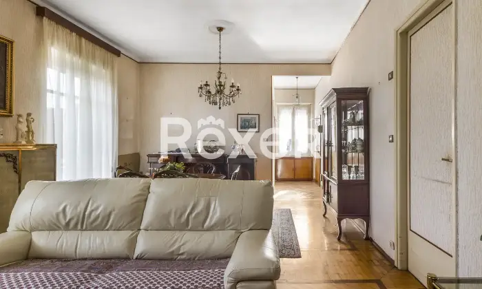 Rexer-Rosta-Casa-indipendente-con-giardino-privato-Altro