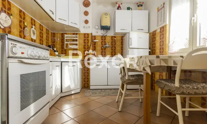 Rexer-Rosta-Casa-indipendente-con-giardino-privato-Altro