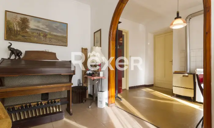 Rexer-Rosta-Casa-indipendente-con-giardino-privato-Altro