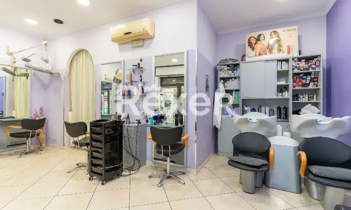 Rexer-Spezzano-Albanese-Intero-stabile-residenziale-con-due-locali-commerciali-Altro