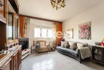 Rexer-Milano-Vendesi-tre-locali-cantina-e-box-auto-Altro