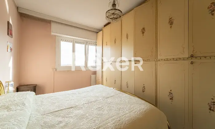 Rexer-Milano-Vendesi-tre-locali-cantina-e-box-auto-Altro