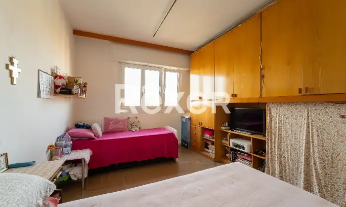 Rexer-Milano-Vendesi-tre-locali-cantina-e-box-auto-Altro