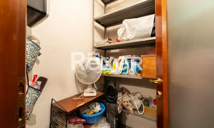 Rexer-Milano-Trilocale-con-doppi-servizi-e-possibilit-di-box-Ripostiglio