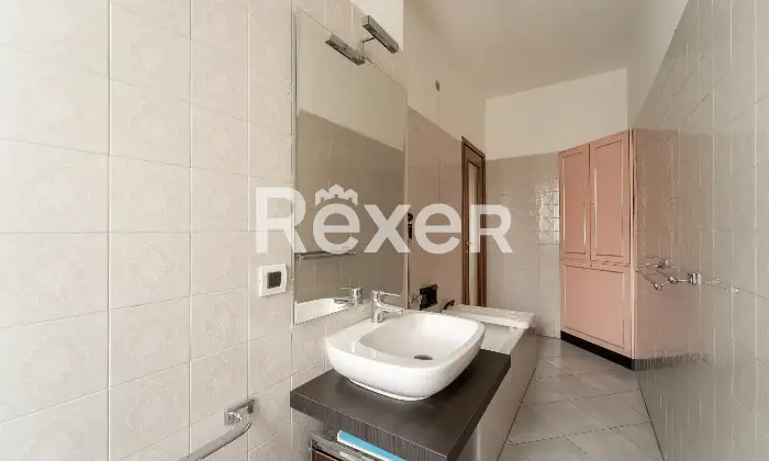 Rexer-Milano-Trilocale-con-doppi-servizi-e-possibilit-di-box-Altro
