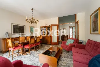 Rexer-Milano-Trilocale-con-doppi-servizi-e-possibilit-di-box-Altro