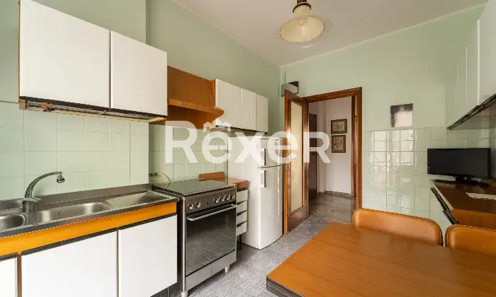 Rexer-Milano-Trilocale-con-doppi-servizi-e-possibilit-di-box-Altro