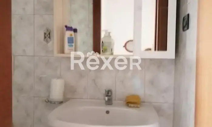 Rexer-Secinaro-Casa-indipendente-ristrutturata-con-vista-montagna-m-su-due-livelli-Altro