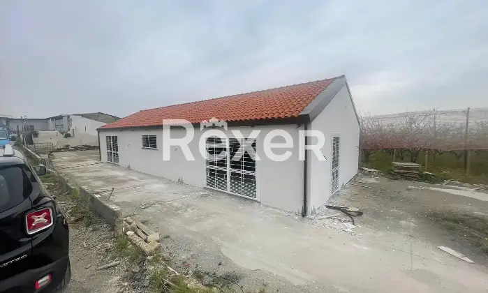 Rexer-Somma-Vesuviana-Spazi-turisticoricettivi-open-space-fino-a-mq-versatili-e-personalizzabili-Altro