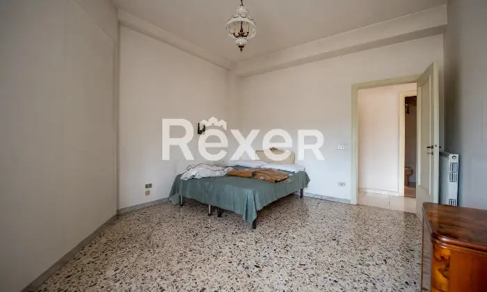 Rexer-Caserta-Appartamento-con-affaccio-sulla-Reggia-Altro