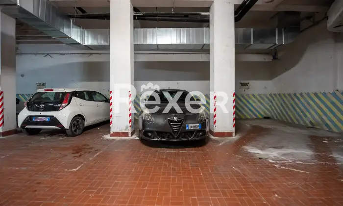 Rexer-Caserta-Appartamento-con-affaccio-sulla-Reggia-Altro