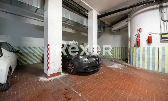 Rexer-Caserta-Appartamento-con-affaccio-sulla-Reggia-Altro