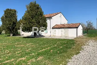 Rexer-Sermide-e-Felonica-Casa-indipendente-con-ampi-magazzini-e-mq-di-terreno-a-Sermide-e-Felonica-Altro