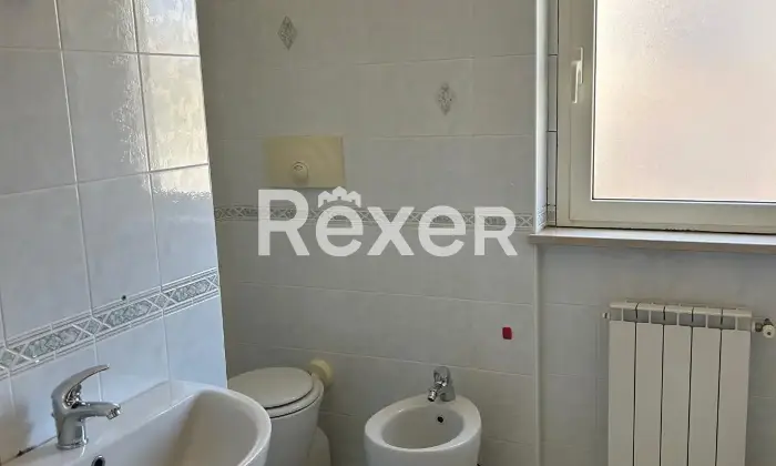 Rexer-Fossacesia-Appartamento-luminoso-di-mq-con-box-e-cantinola-al-piano-con-ascensore-Altro