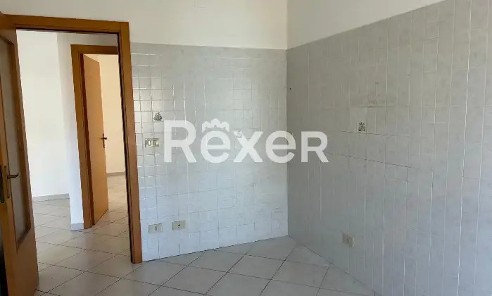 Rexer-Fossacesia-Appartamento-luminoso-di-mq-con-box-e-cantinola-al-piano-con-ascensore-Altro