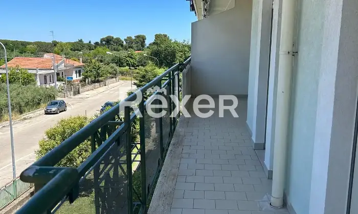 Rexer-Fossacesia-Appartamento-luminoso-di-mq-con-box-e-cantinola-al-piano-con-ascensore-Altro