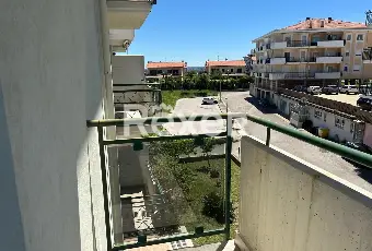 Rexer-Fossacesia-Appartamento-luminoso-di-mq-con-box-e-cantinola-al-piano-con-ascensore-Altro