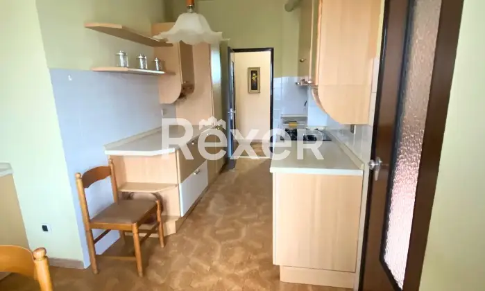 Rexer-Pozzo-dAdda-Appartamento-al-primo-piano-con-box-auto-e-cantina-Altro