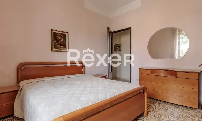 Rexer-Pozzo-dAdda-Appartamento-al-primo-piano-con-box-auto-e-cantina-Altro