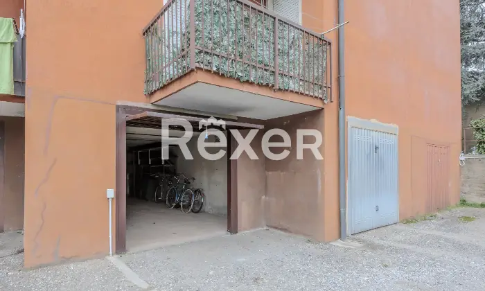 Rexer-Pozzo-dAdda-Appartamento-al-primo-piano-con-box-auto-e-cantina-Altro