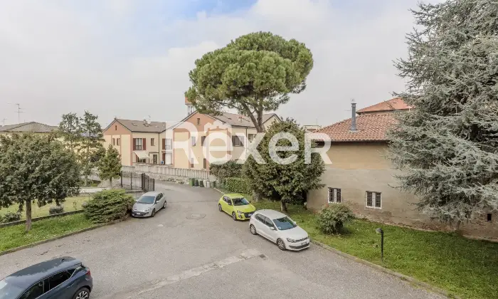 Rexer-Pozzo-dAdda-Appartamento-al-primo-piano-con-box-auto-e-cantina-Altro