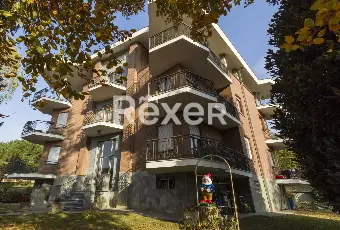 Rexer-Moncalieri-Ampio-quadrilocale-tripla-esposizione-in-stato-originale-con-box-auto-Altro