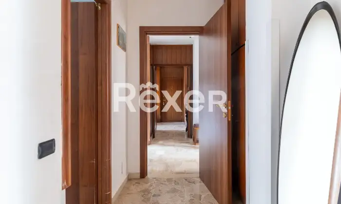 Rexer-Milano-Luminoso-Quadrilocale-piano-alto-comodissimo-per-la-MM-Altro