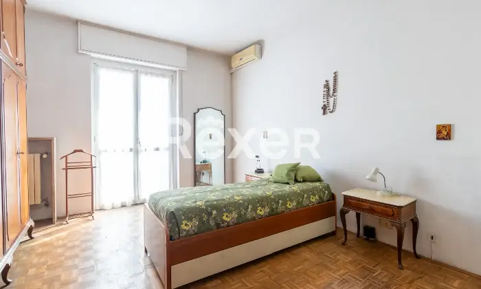 Rexer-Milano-Luminoso-Quadrilocale-piano-alto-comodissimo-per-la-MM-Altro