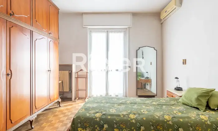 Rexer-Milano-Luminoso-Quadrilocale-piano-alto-comodissimo-per-la-MM-Altro