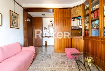 Rexer-Milano-Luminoso-Quadrilocale-piano-alto-comodissimo-per-la-MM-Altro