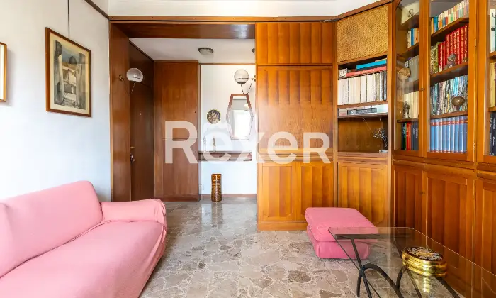 Rexer-Milano-Luminoso-Quadrilocale-piano-alto-comodissimo-per-la-MM-Altro