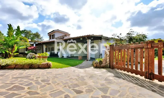 Rexer-Porto-Istana-Villa-in-vendita-a-Porto-Istana-Olbia-Via-Punzutu-Altro